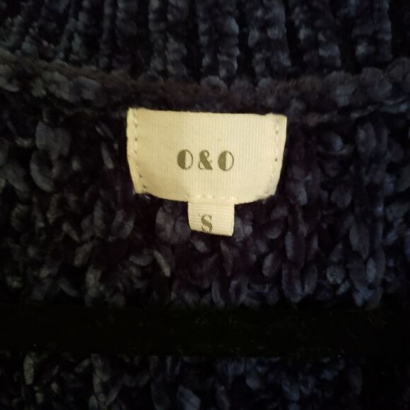O&O Chunky Knit Long Sleeve Oversized Sweater - Picture 3 of 7